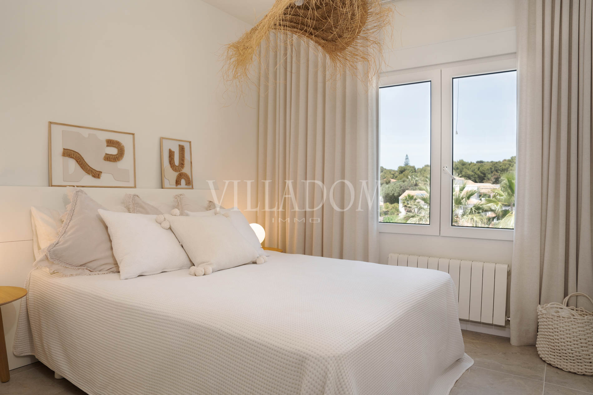 Luxury 3 bedroom villa with sea views in Javea