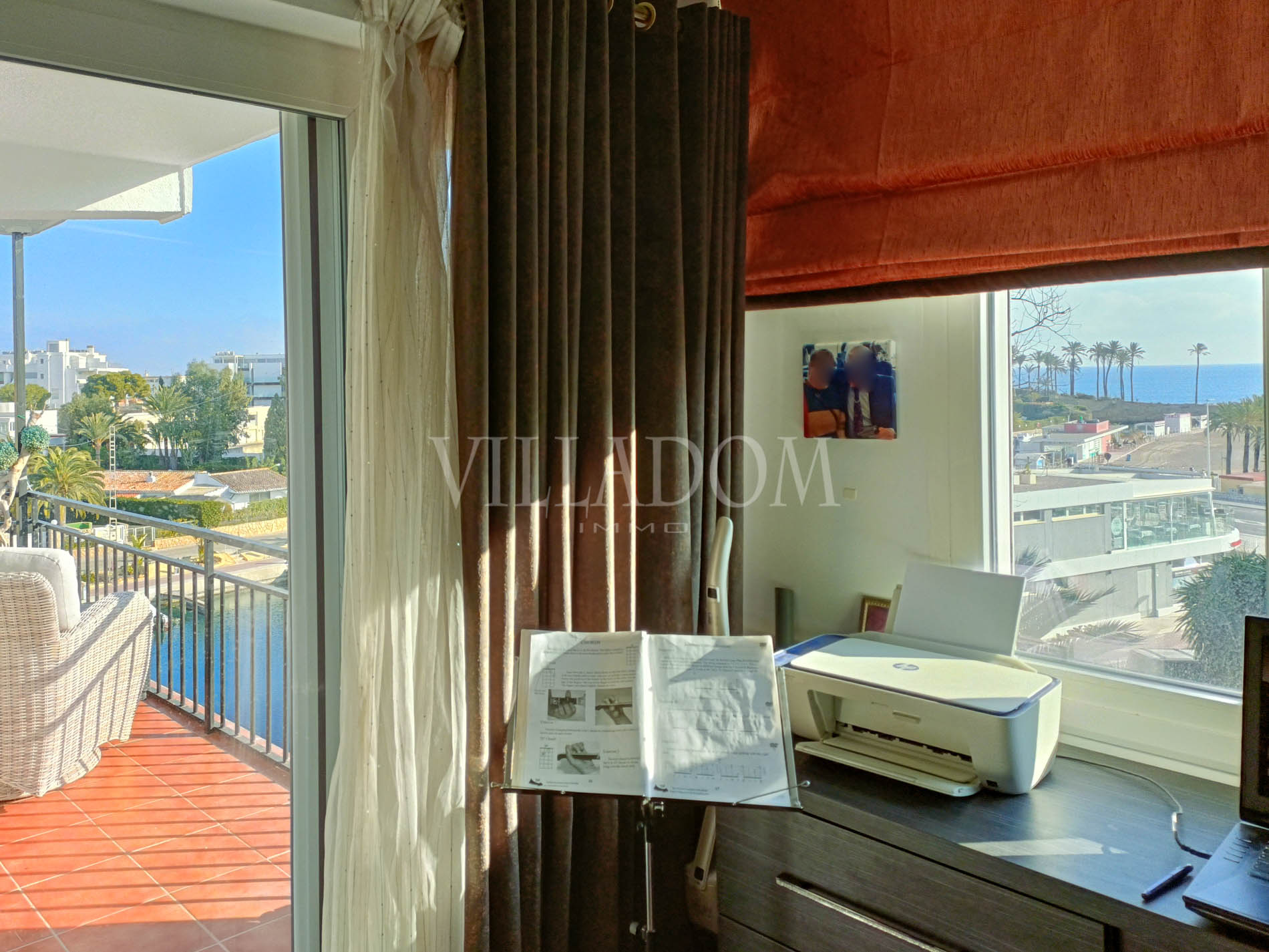 Exclusive renovated apartment with views of the sea and Canal de la Fontana