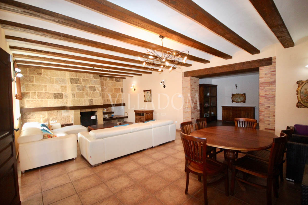 Villa for sale very close to the old town of Javea