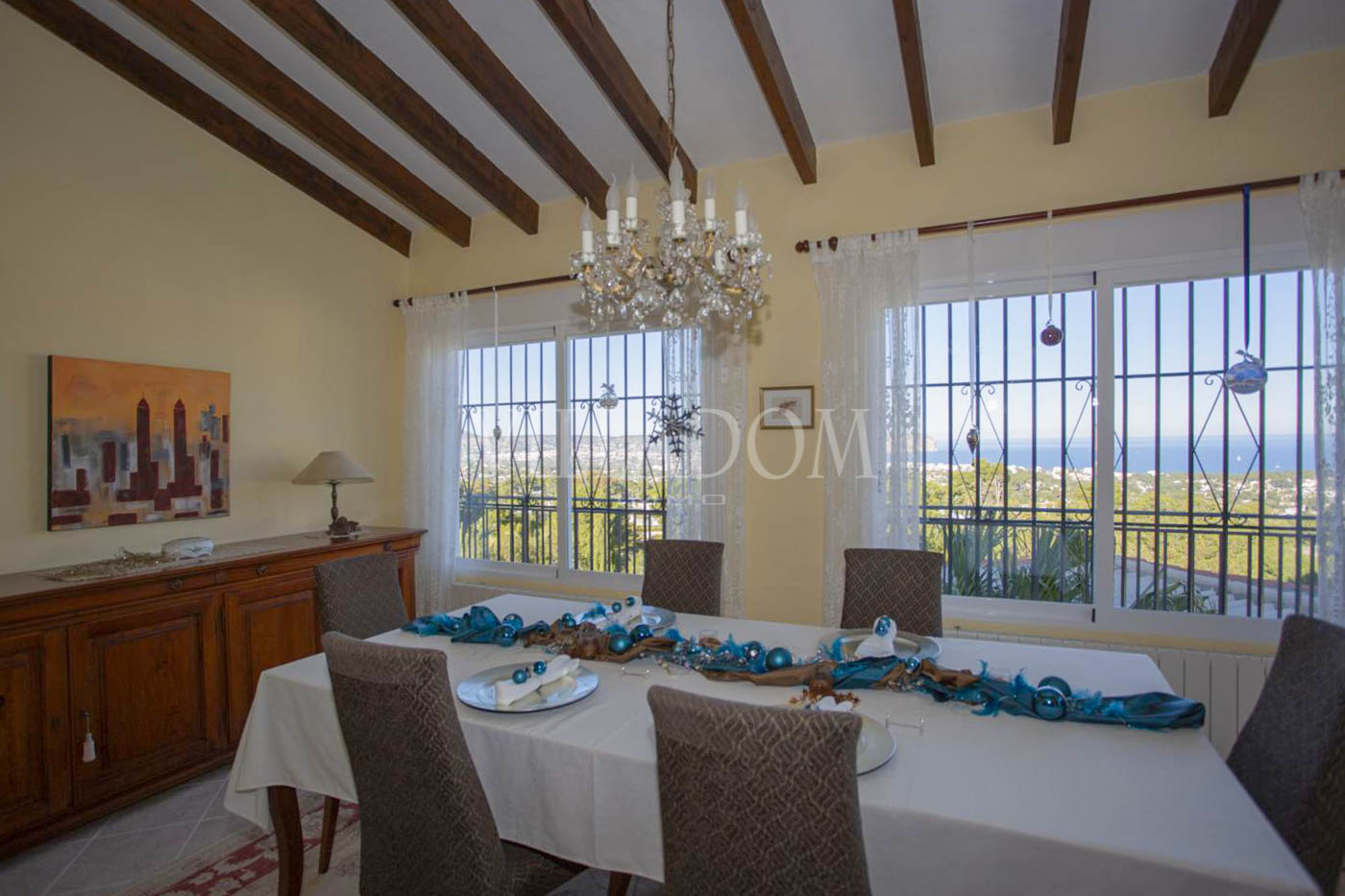 Villa for sale with panoramic sea views in Jávea